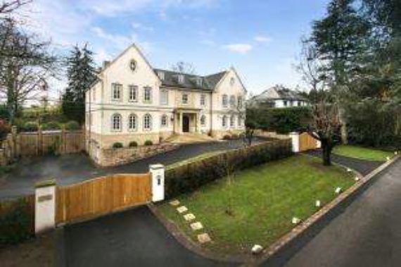 7 Bedroom Detached